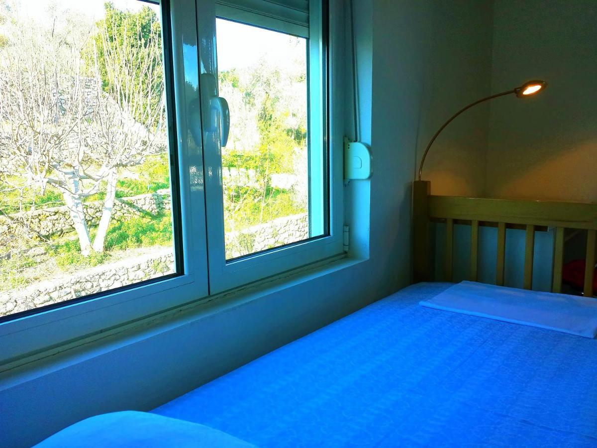 Hoxha Rooms ウルツィニ 部屋 写真